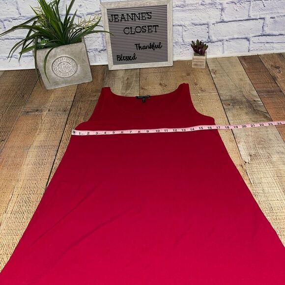 Eileen fisher red 100% silk sleeveless top - Picture 12 of 12